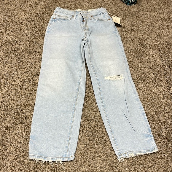 Jeans - Picture 1 of 6